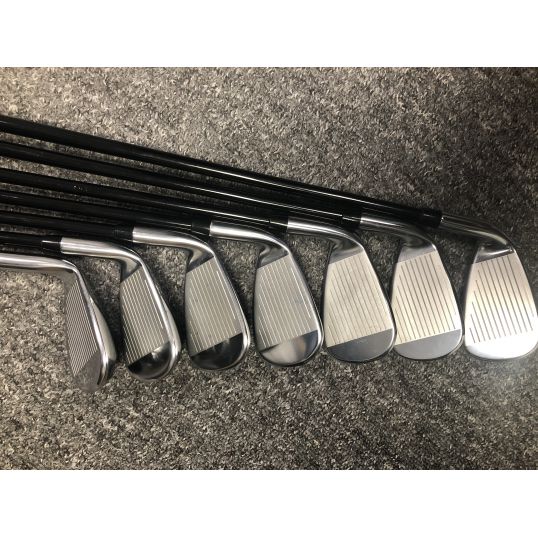 F-Max One Length Graphite Irons Right Senior Cobra Superlite 55 5-PW+GW (Used - Excellent)