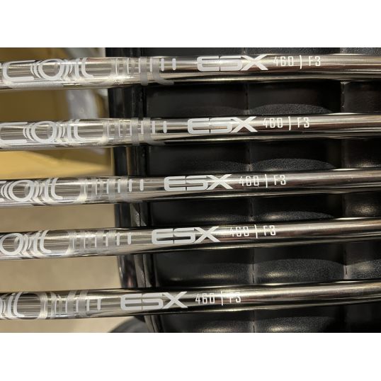 King RADSPEED Graphite Irons Right Regular UST Recoil ESX 460 5-PW+GW (Used - Excellent)