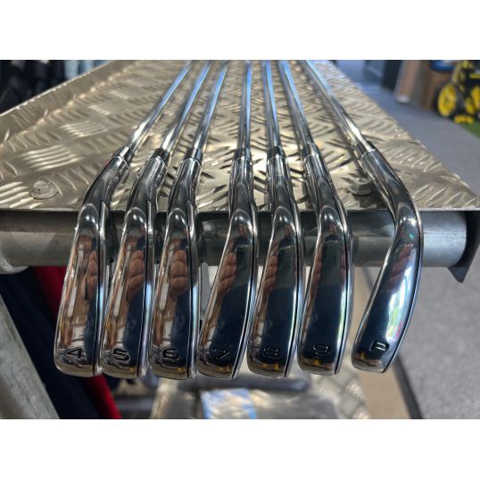 Rogue ST Pro Irons Steel Shafts Right Regular Project X Rifle 105 Tour Flighted 4-PW (Used - 5 Star)