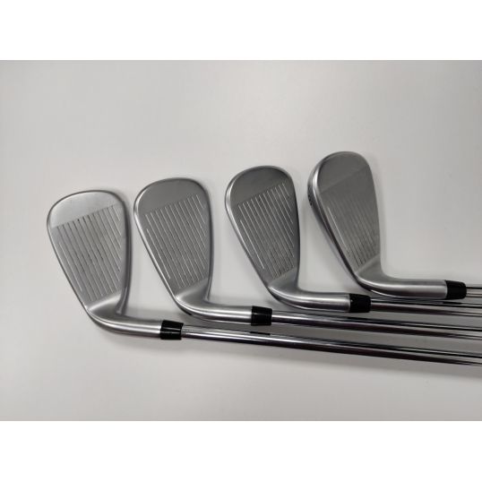 F-Max Airspeed Steel Irons Right Regular Airspeed Ultralite 5-PW+SW (Used - 4 Star)