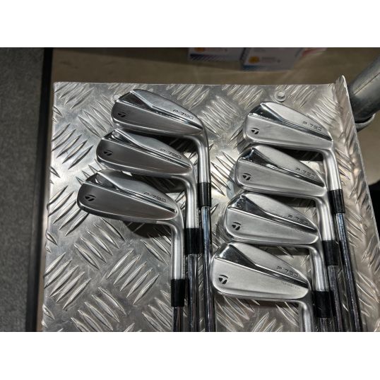 P790 Steel Irons 2021 Right CUSTOM 4-PW (Custom 37260) (Used - 3 Star)