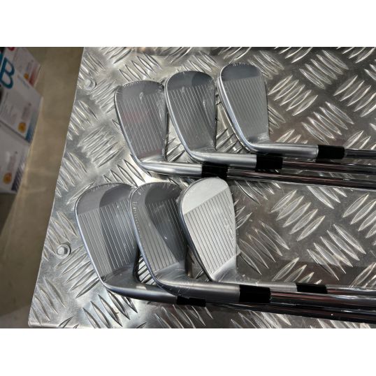 P790 Steel Irons 2021 Right CUSTOM 5-PW (Custom 37874) (Used - 5 Star)