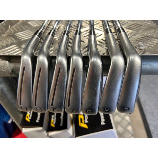 P790 Irons Steel Shafts 2021 Right Regular Dynamic Gold 95 VSS 4-PW Standard (Used - 3 Star)