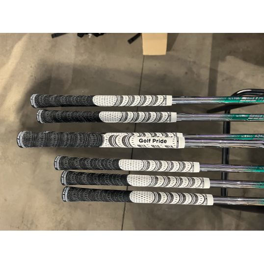 P790 & P770 Irons Combo Set 2023 Steel Shafts Right CUSTOM CUSTOM 4-PW (Custom 40768) (Used - 5 Star)