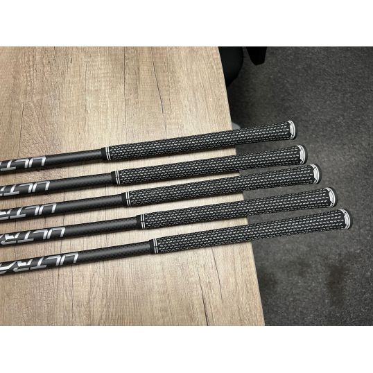 King LTDx Irons Graphite Shafts Right CUSTOM 6-PW (Custom 41903) (Used - 5 Star)