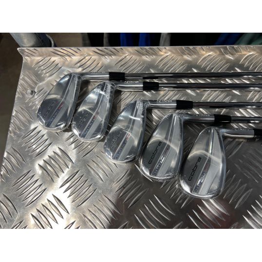 Forged Tec One Length Irons 2022 Right CUSTOM 6-PW (Custom 41908) (Used - 5 Star)