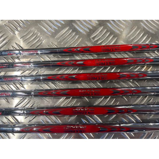 Z785 Irons Steel Shafts Right Stiff Nippon NS Tour 105 5-PW (Used - 4 Star)