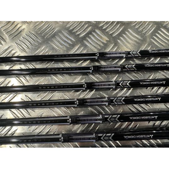 P790 Irons Graphite Shafts Right CUSTOM 4-PW (Custom 44056) (Not quite perfect)