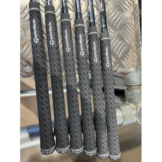 P790 Irons Steel Shafts Right CUSTOM 5-PW (Custom 36358) (Not quite perfect)