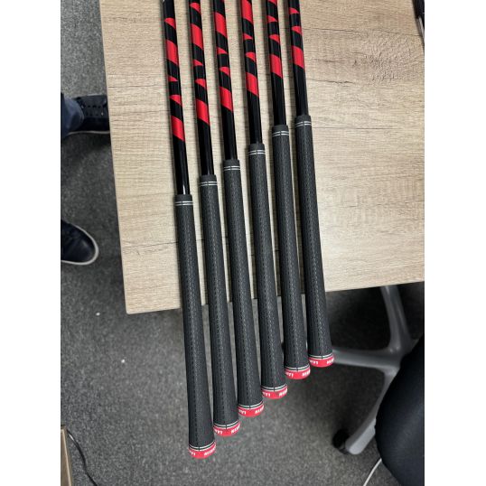 Stealth Irons Graphite Shafts Right Stiff Fujikura Ventus Red  5-PW (Not quite perfect)