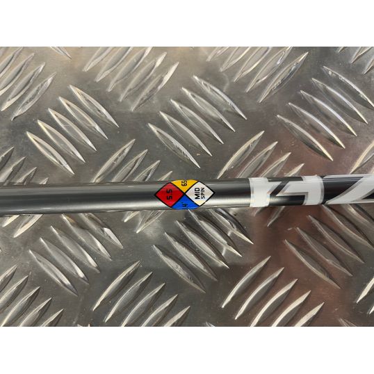 Paradym Hybrid Right 4 Hybrid-21 Degree Regular Project X Hzrdus Silver 60 (Used - 3 Star)