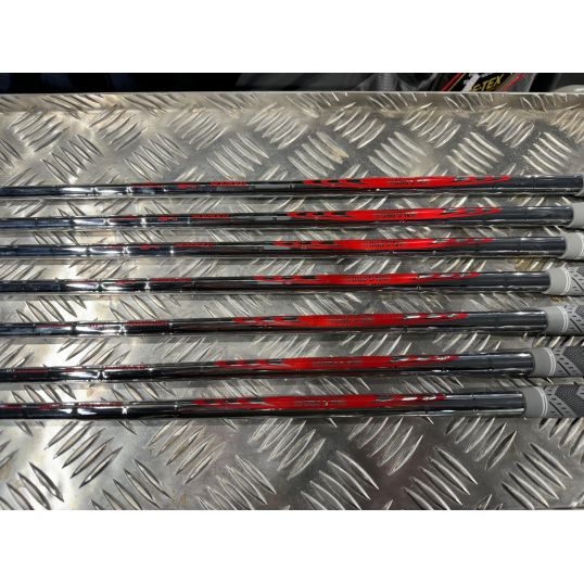 JPX 921 Hot Metal Irons Steel Shafts Left Regular Modus Tour 105 4-PW (Used - 5 Star)