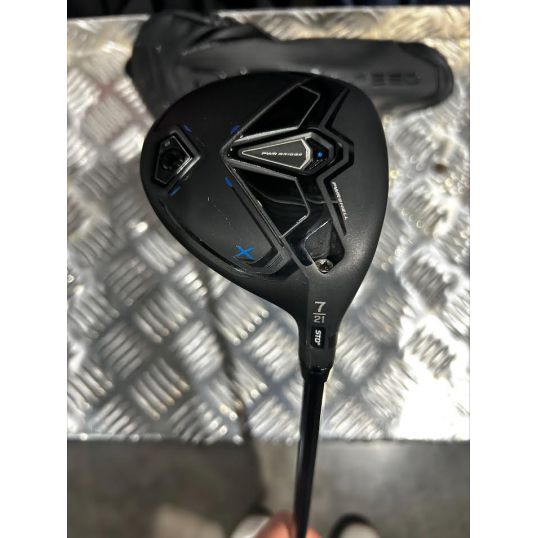 Darkspeed X Fairway Right 7 Wood-21 Degree UST LIN-Q M40X Blue 6F3 Regular Lamkin Crossline Black (Used - 4 Star)