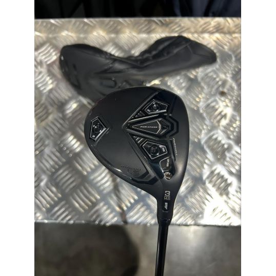 Darkspeed LS Fairway Right 3 Wood-14.5 Degree UST LIN-Q M40X White 7F5 Extra Stiff Lamkin Crossline Black (Used - 5 Star)